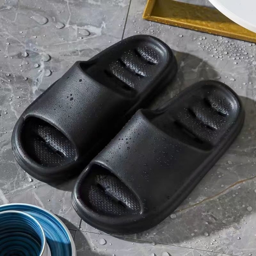 

Bathroom Shower Slippers Non-slip Hollow Quick-drying Thick-soled Flip Flops, Size: 36-37(Black)