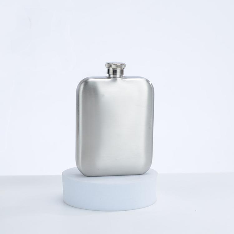 

6 oz Hip Flask for Liquor for Men & Women 304 Stainless Steel Leakproof Pocket Flask with Screw Cap Portable Alcohol Whiskey Flask(Natural Color)