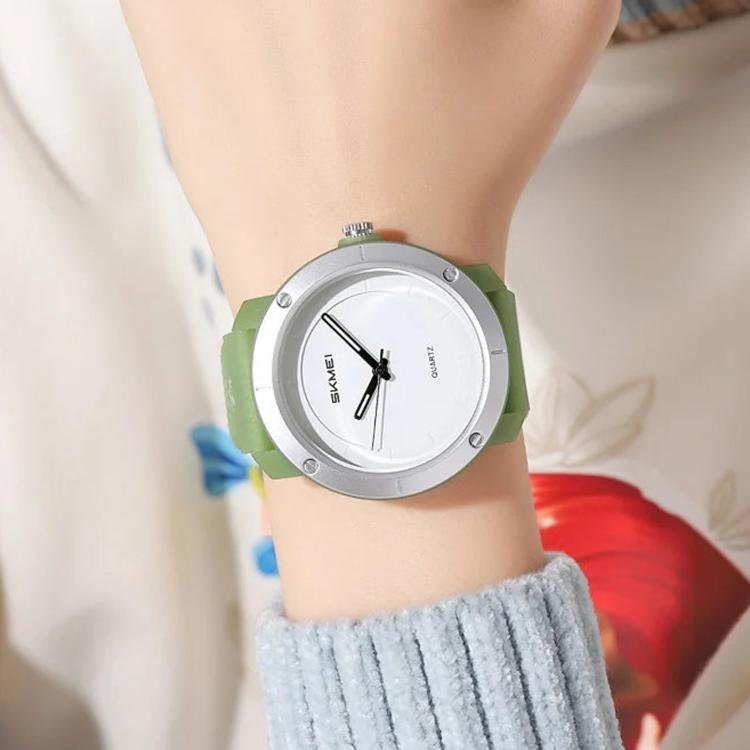 SKMEI 2557 Simple Unisex Couple Watch 50m Life Waterproof Quartz Watch(Transparent Green)