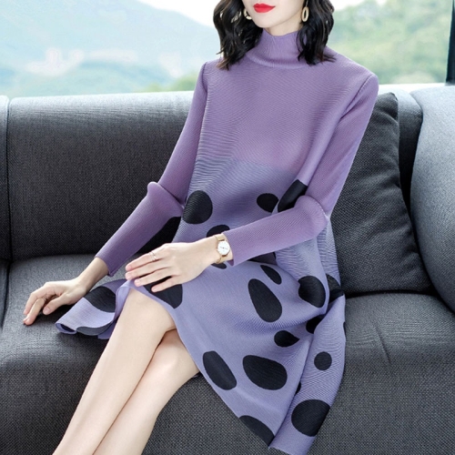 

Polka Dot Long-sleeved High-necked Fashion Temperament Loose A-line Dress (Color:Purple Size:One Size)