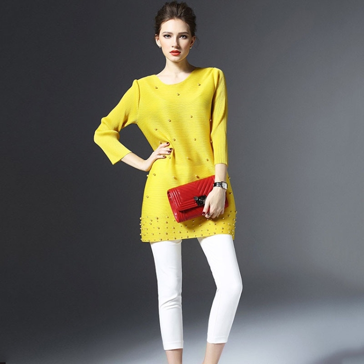 

Simple Beaded Dress Loose Folds Sleeve (Color:Yellow Size:One Size)