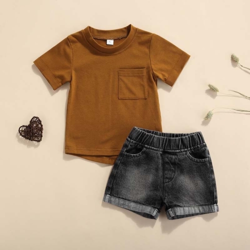 

Boy Pocket Short-sleeved T-shirt Denim Shorts Two-piece Suit (Color:Brown Size:120cm)