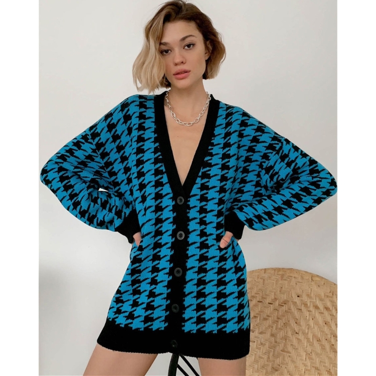

Loose V-neck Long-sleeved Knitted Cardigan Coat (Color:Blue Size:S)