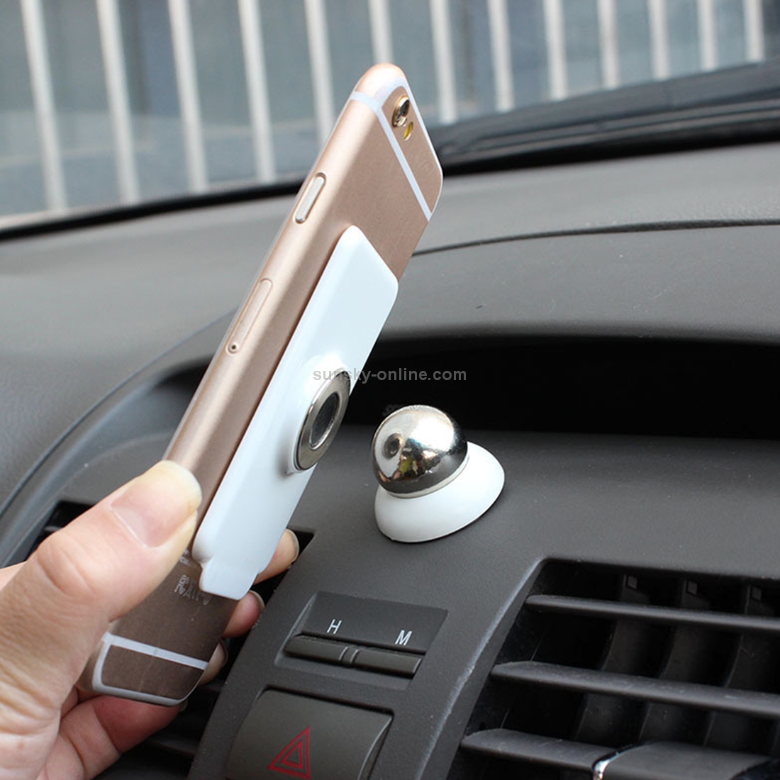360-Degree Rotating Magnetic Multifunction Cell Phone Holder 360-Degree Rotating Magnetic Multifunction Cell Phone Holder