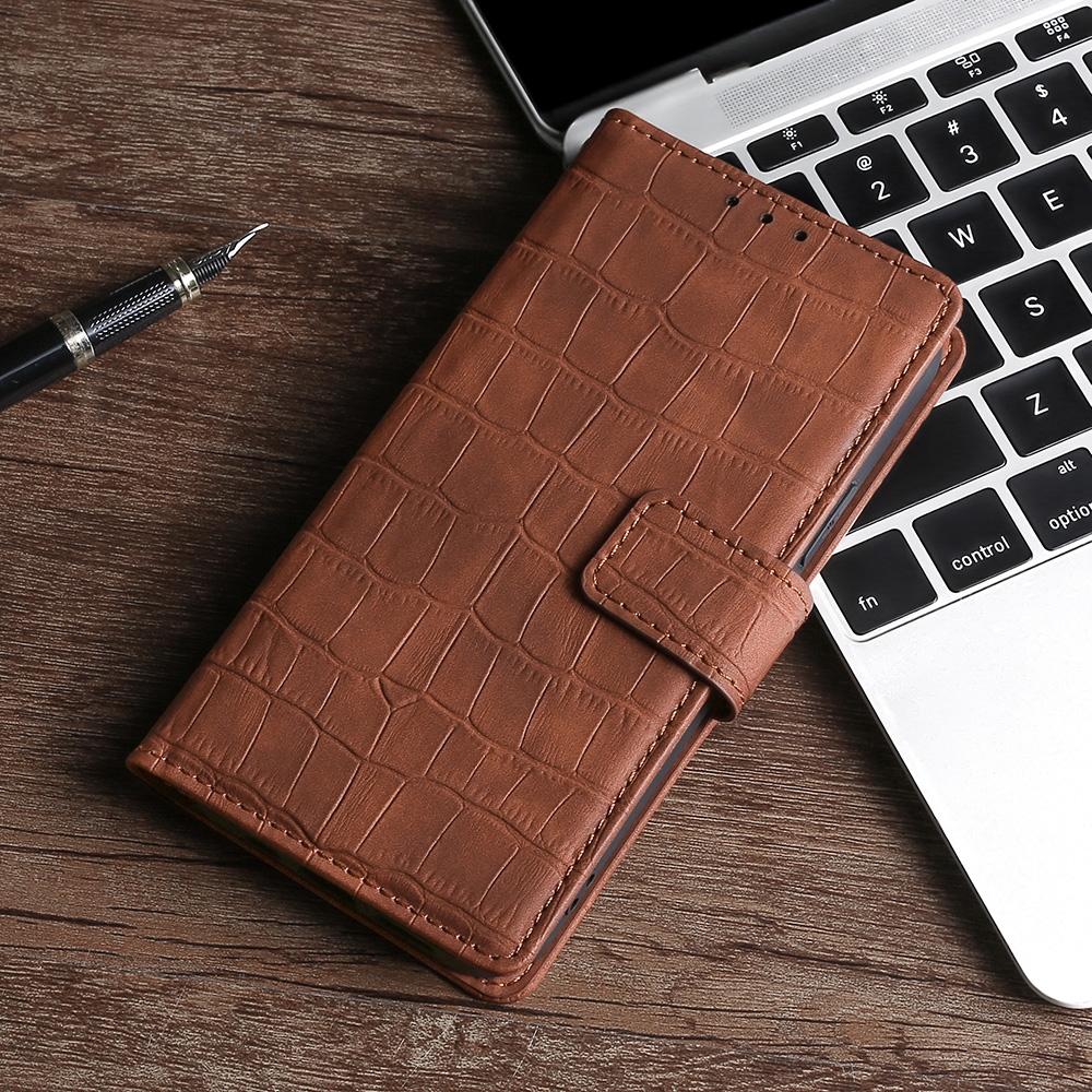 For iPhone SE 2022 / SE 2020 / 8 / 7 Skin Feel Crocodile Texture Magnetic Clasp Horizontal Flip PU Leather Case with Holder & Card Slots & Wallet(Brown) For iPhone SE 2022 / SE 2020 / 8 / 7 Skin Feel Crocodile Texture Magnetic Clasp Horizontal Flip PU Leather Case with Holder & Card Slots & Wallet(Brown)