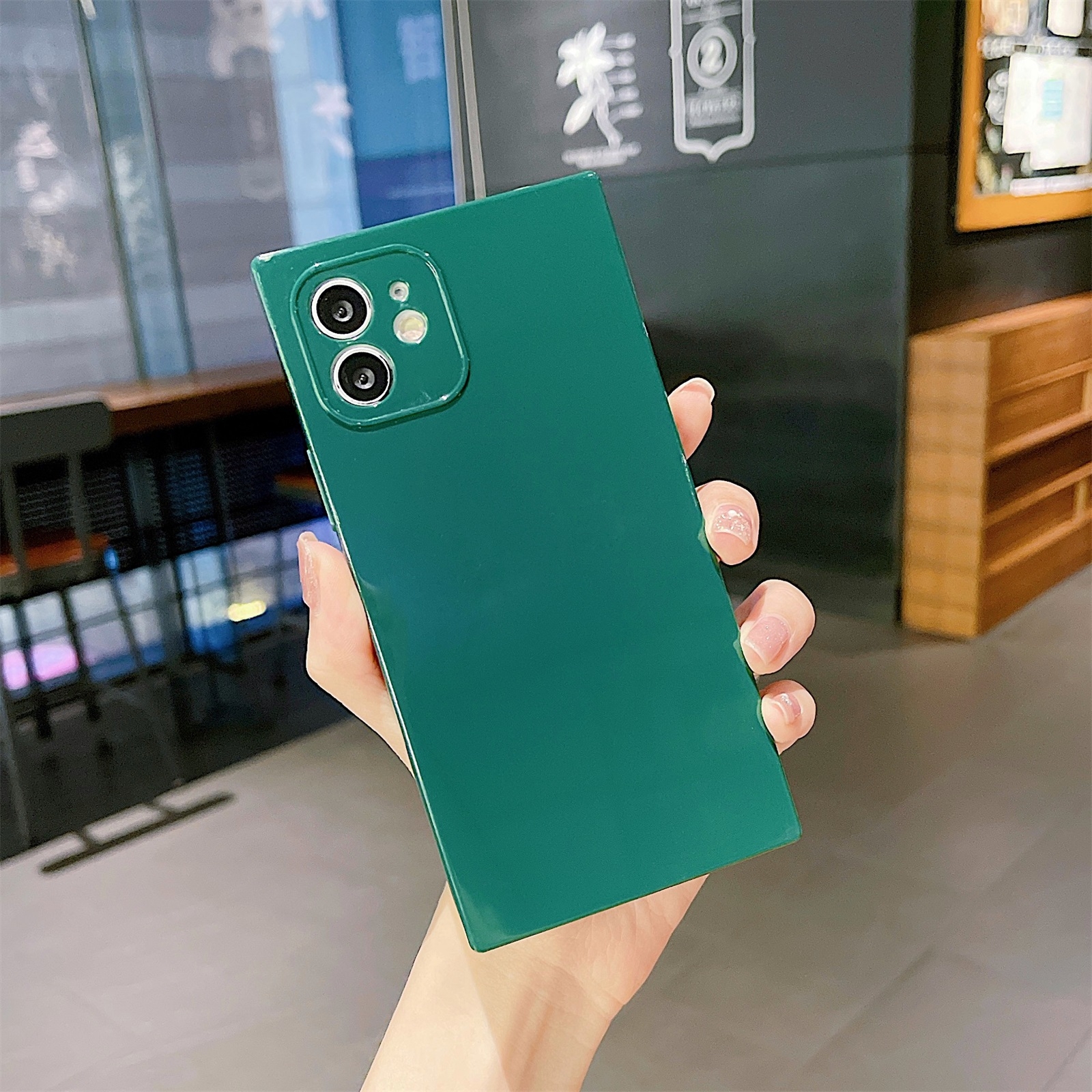 For iPhone 12 Solid Color Square Soft TPU Shockproof Case(Deep Green) For iPhone 12 Solid Color Square Soft TPU Shockproof Case(Deep Green)