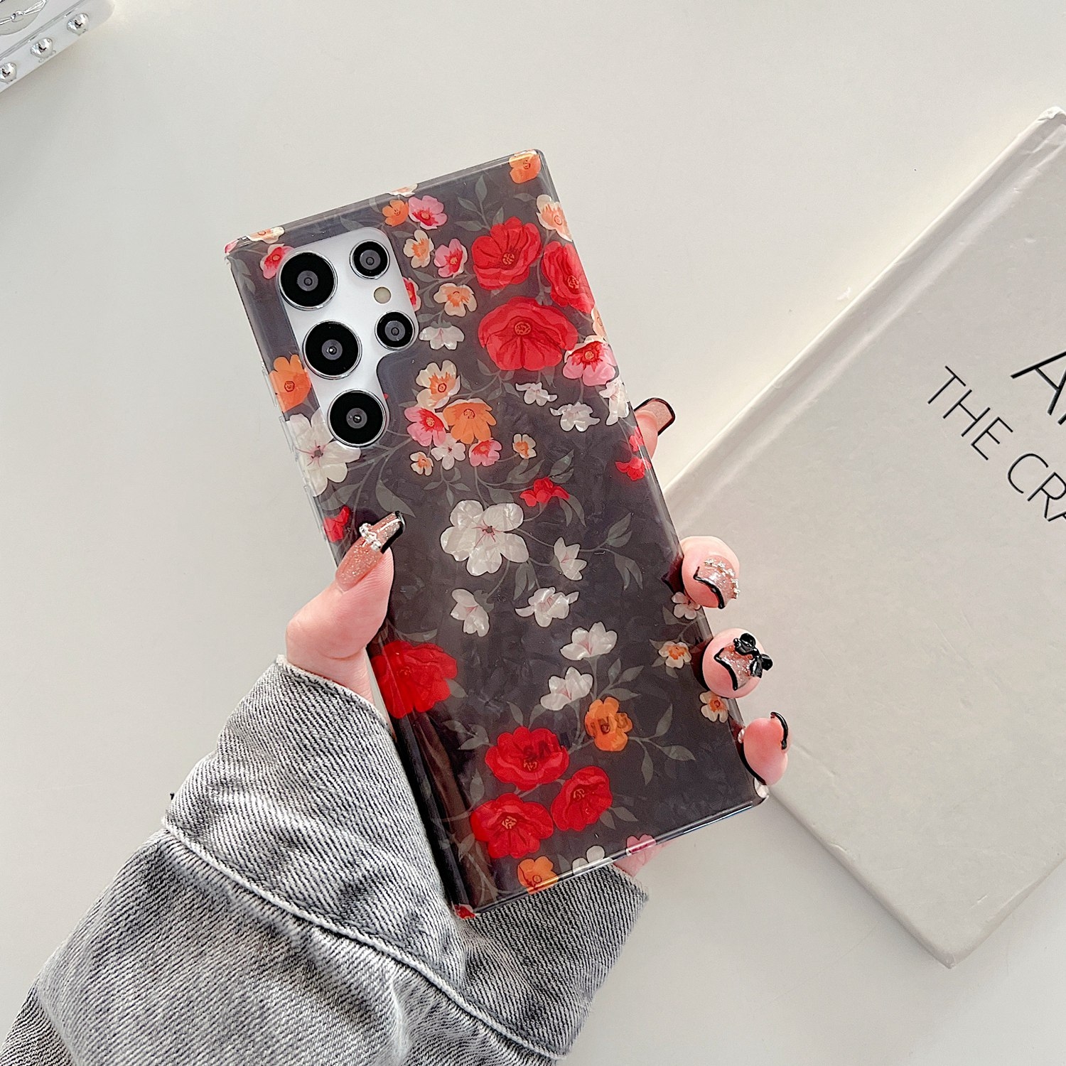 For Samsung Galaxy S22+ 5G Shell Pattern Flower TPU Phone Case(Red Flower) For Samsung Galaxy S22+ 5G Shell Pattern Flower TPU Phone Case(Red Flower)