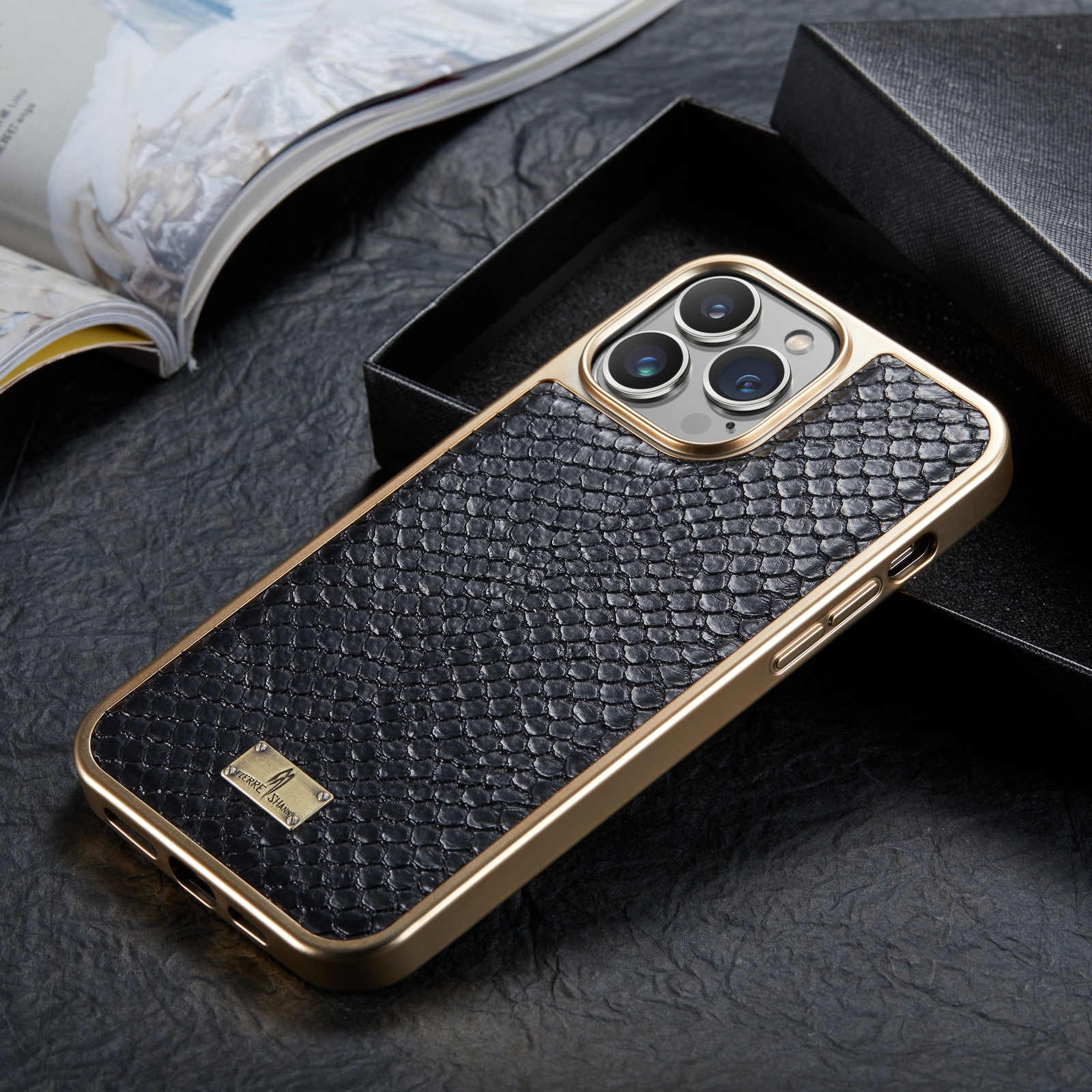 Fierre Shann Snake Texture Electroplating PU Phone Case For iPhone 11(Black) Fierre Shann Snake Texture Electroplating PU Phone Case For iPhone 11(Black)