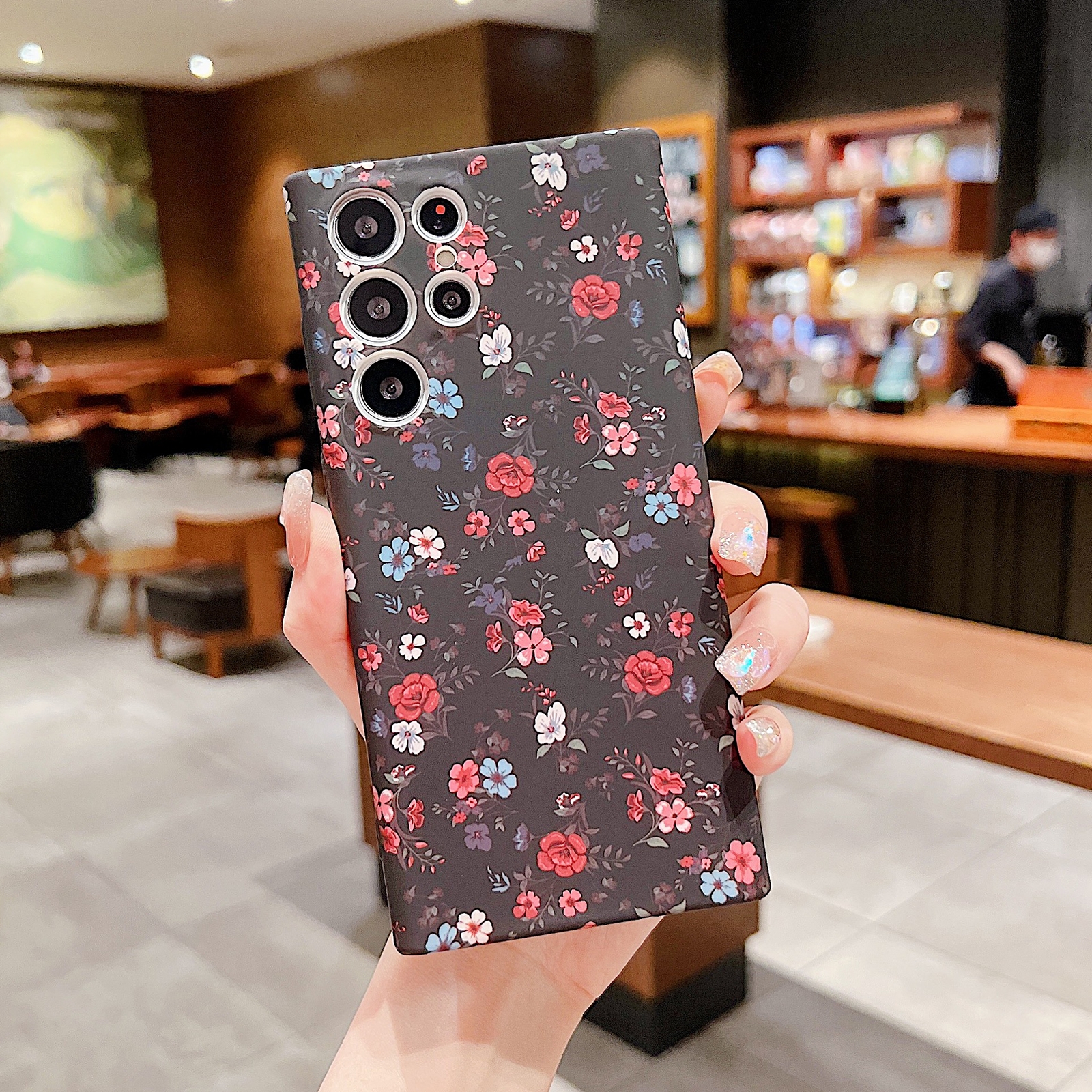 For Samsung Galaxy S22 5G Small Floral Phone Case(Black Red Flower)