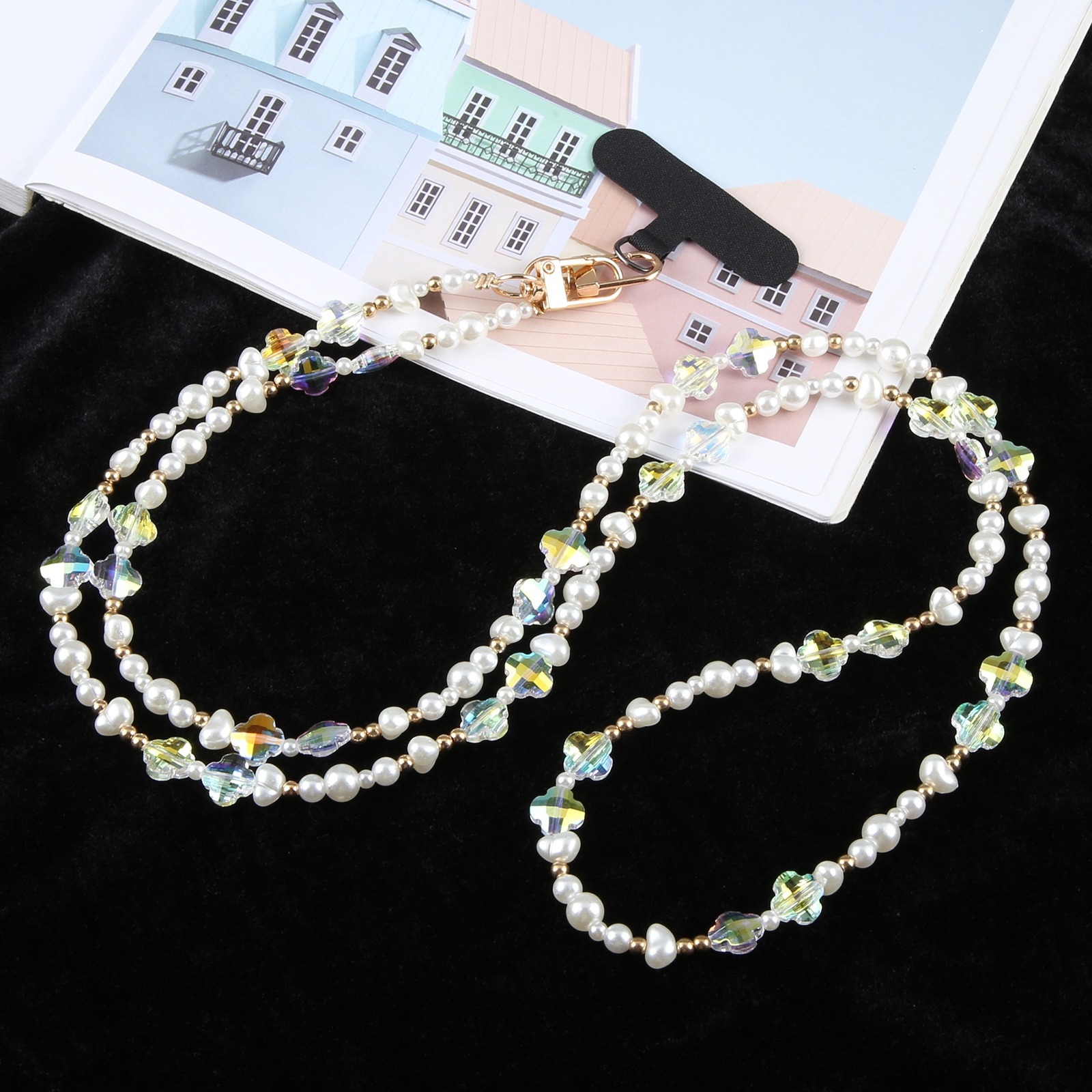 Phone Anti-lost Neck Chain Plastic Diamond Pearl Crossbody Lanyard(White) Phone Anti-lost Neck Chain Plastic Diamond Pearl Crossbody Lanyard(White)