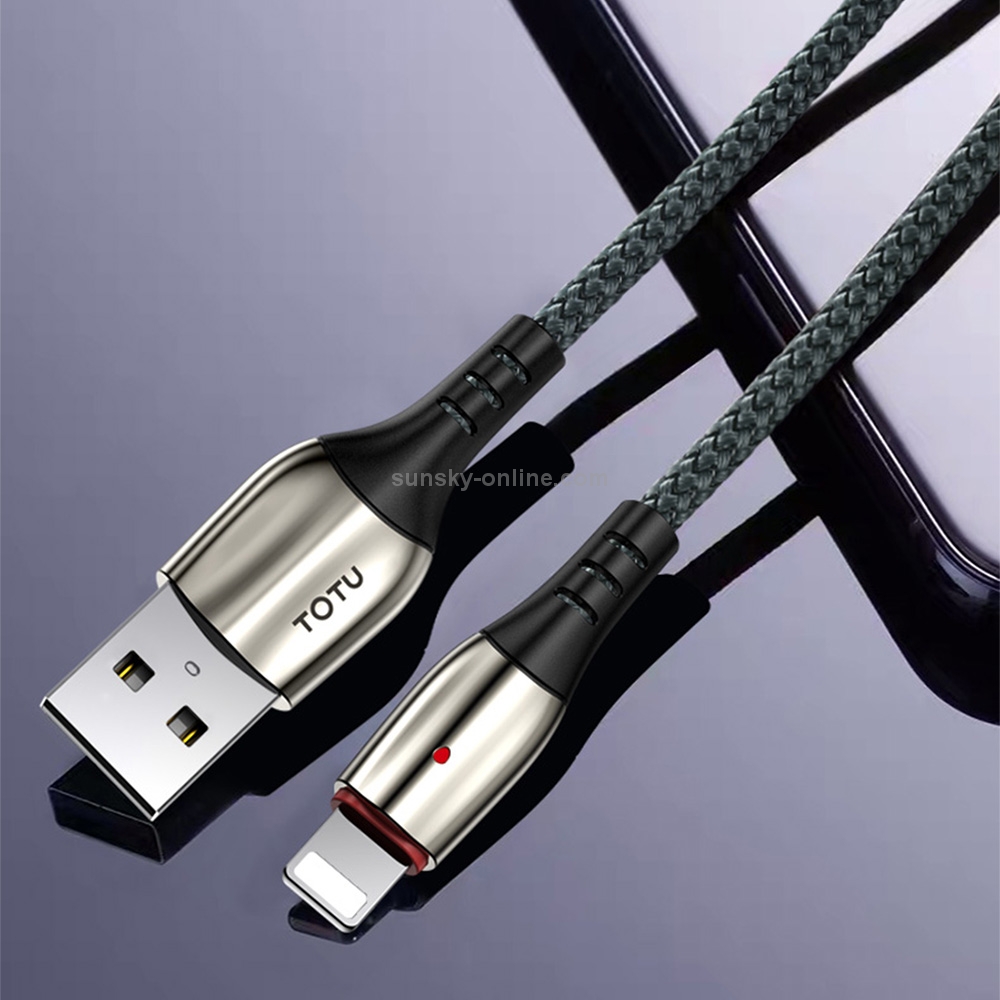 TOTUDESIGN BL-002 Bright Sereis 3A USB to 8 Pin Fast Charging Data Sync Cable, Length: 1.2m(Green) TOTUDESIGN BL-002 Bright Sereis 3A USB to 8 Pin Fast Charging Data Sync Cable, Length: 1.2m(Green)