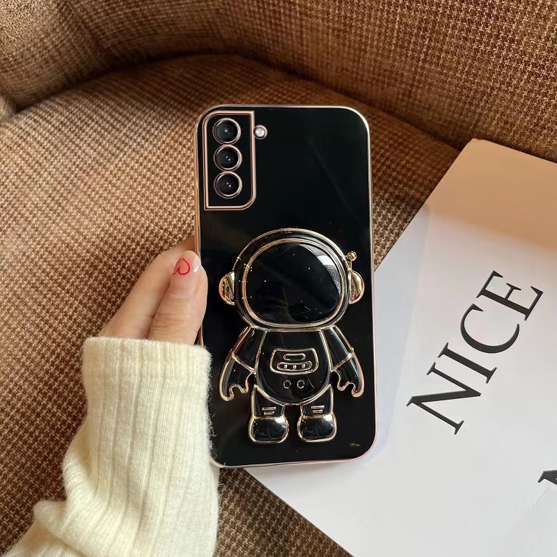 For Samsung Galaxy S20 FE Plating Astronaut Holder Phone Case(Black) For Samsung Galaxy S20 FE Plating Astronaut Holder Phone Case(Black)