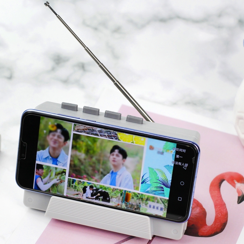 TYX-TV Mobile Phone Desktop Stand Retro Cute Speaker Radio, Color:Light Grey(Bluetooth Models) TYX-TV Mobile Phone Desktop Stand Retro Cute Speaker Radio, Color:Light Grey(Bluetooth Models)