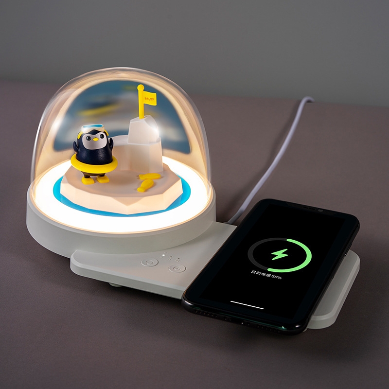 Decorative Table Lamp Wireless Fast Charging Smart Bluetooth Music Light, Style: Basic Model(Penguin)