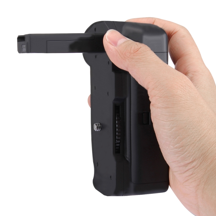 PULUZ Vertical Camera Battery Grip for Nikon D5200 / D5300 Digital SLR Camera - 6