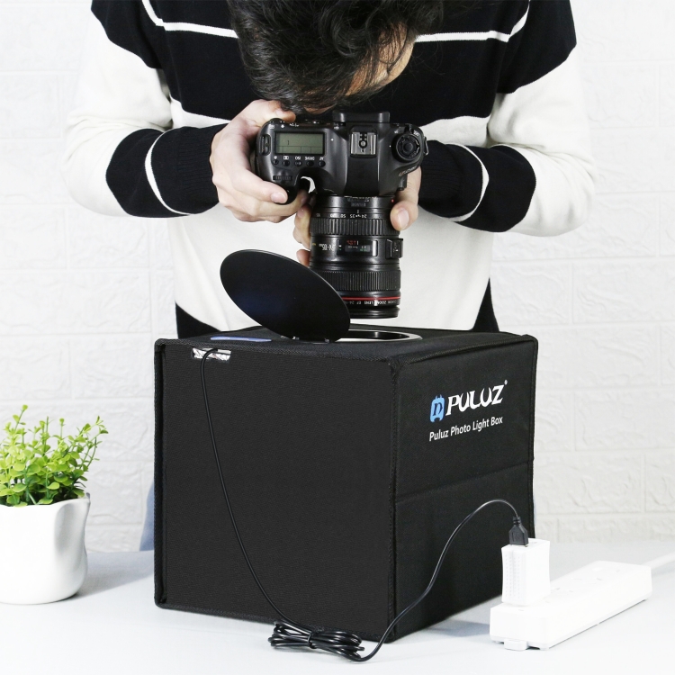 PULUZ 25cm Folding Portable High 97 CRI Ring Light Photo Lighting Studio Shooting Tent Box with 12 Colors Backdrops, Size: 25cm x 25cm x 25cm(Black) - 13